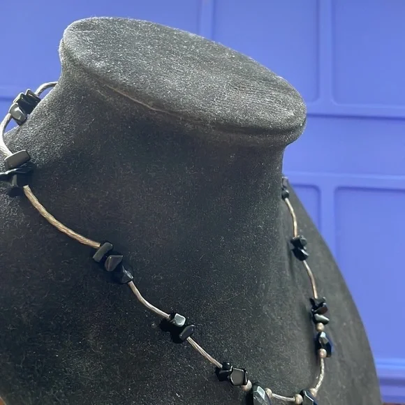 Black Stone Necklace - Picture 3 of 5